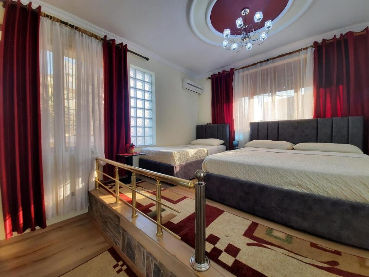 Villa 53 Tirana Buitenkant foto